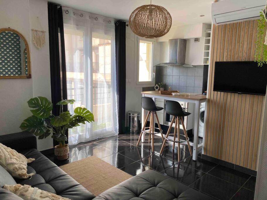Appart T2 Calme - Centre De Canet - Parking - Clim المظهر الخارجي الصورة